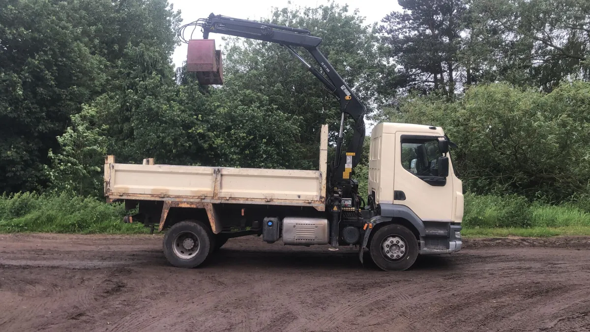 2014 Daf 55/180 16Ton gross tipper grab - Image 3