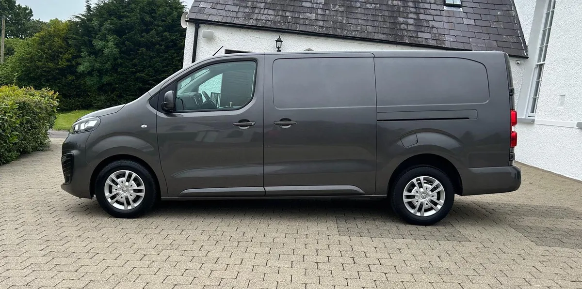 2021 Vauxhall Vivaro Sportive 2.0CDTi L2 H1  120 - Image 4