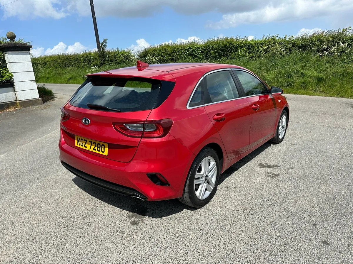 2018 Kia ceed 1.6 crdi new model ni reg - Image 3