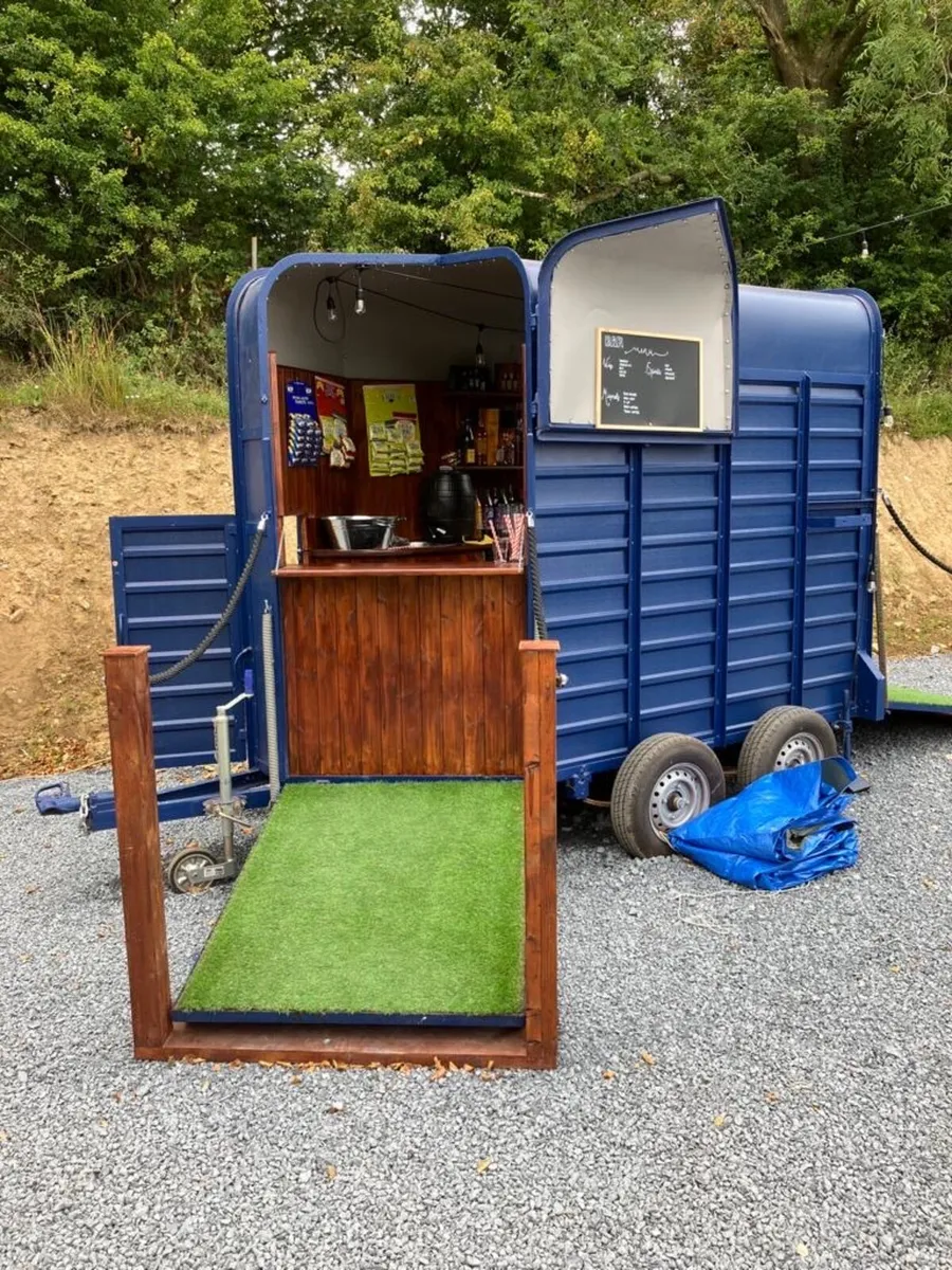 Horse box bar - Image 2