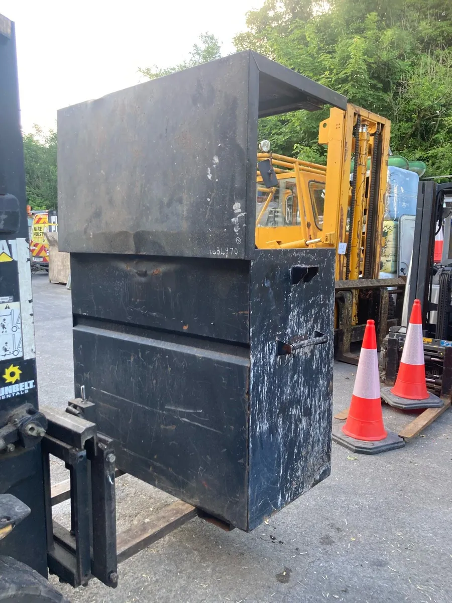 4/4/2 ft Site lock box - Image 3