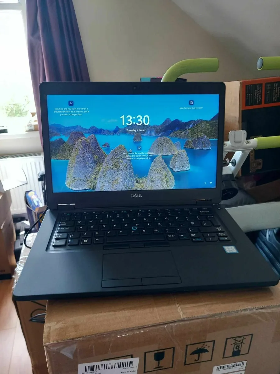 Dell Latitude 5490 - Image 1