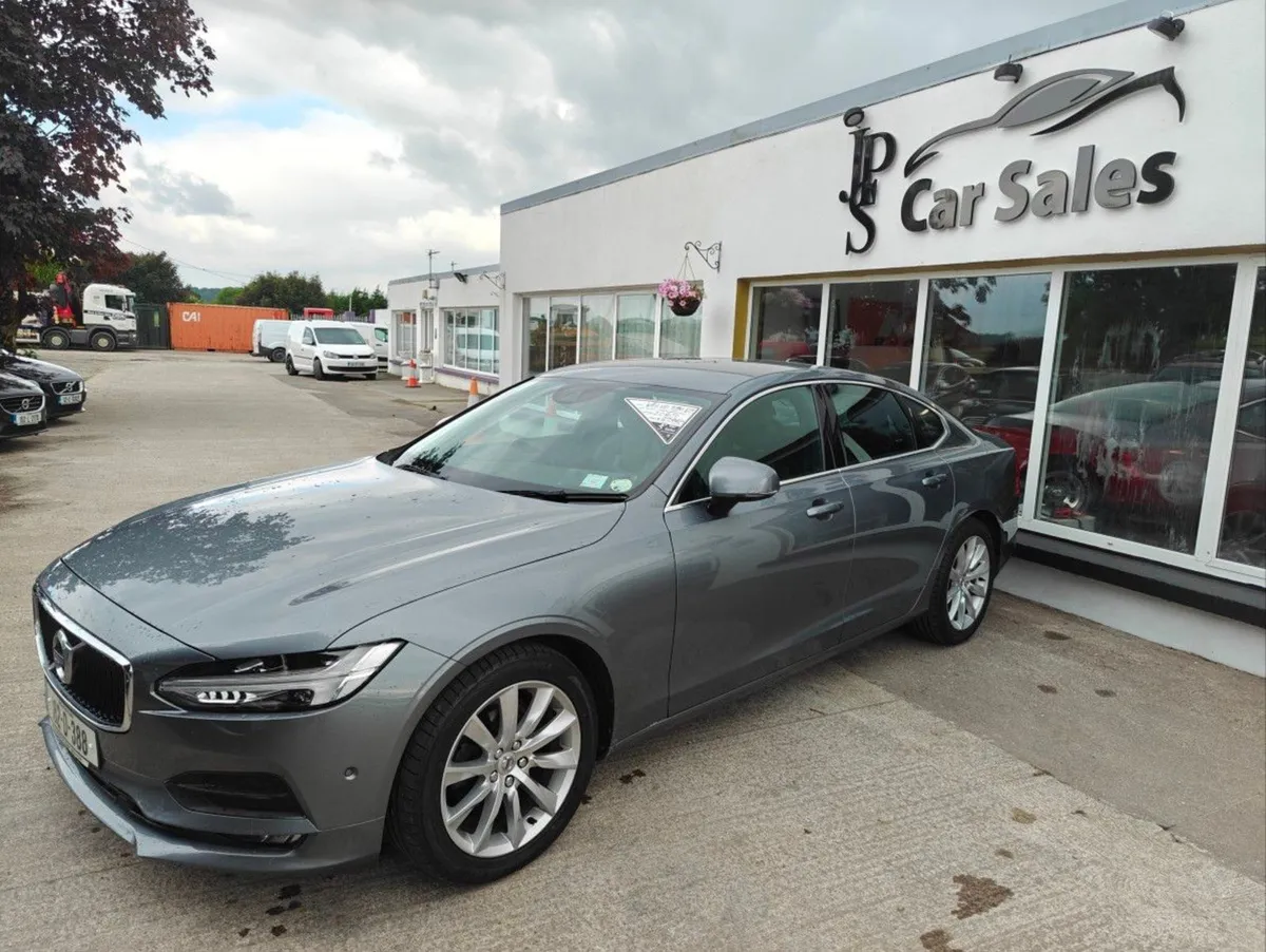 Volvo S90 D3 150hp Momentum Auto - Image 2