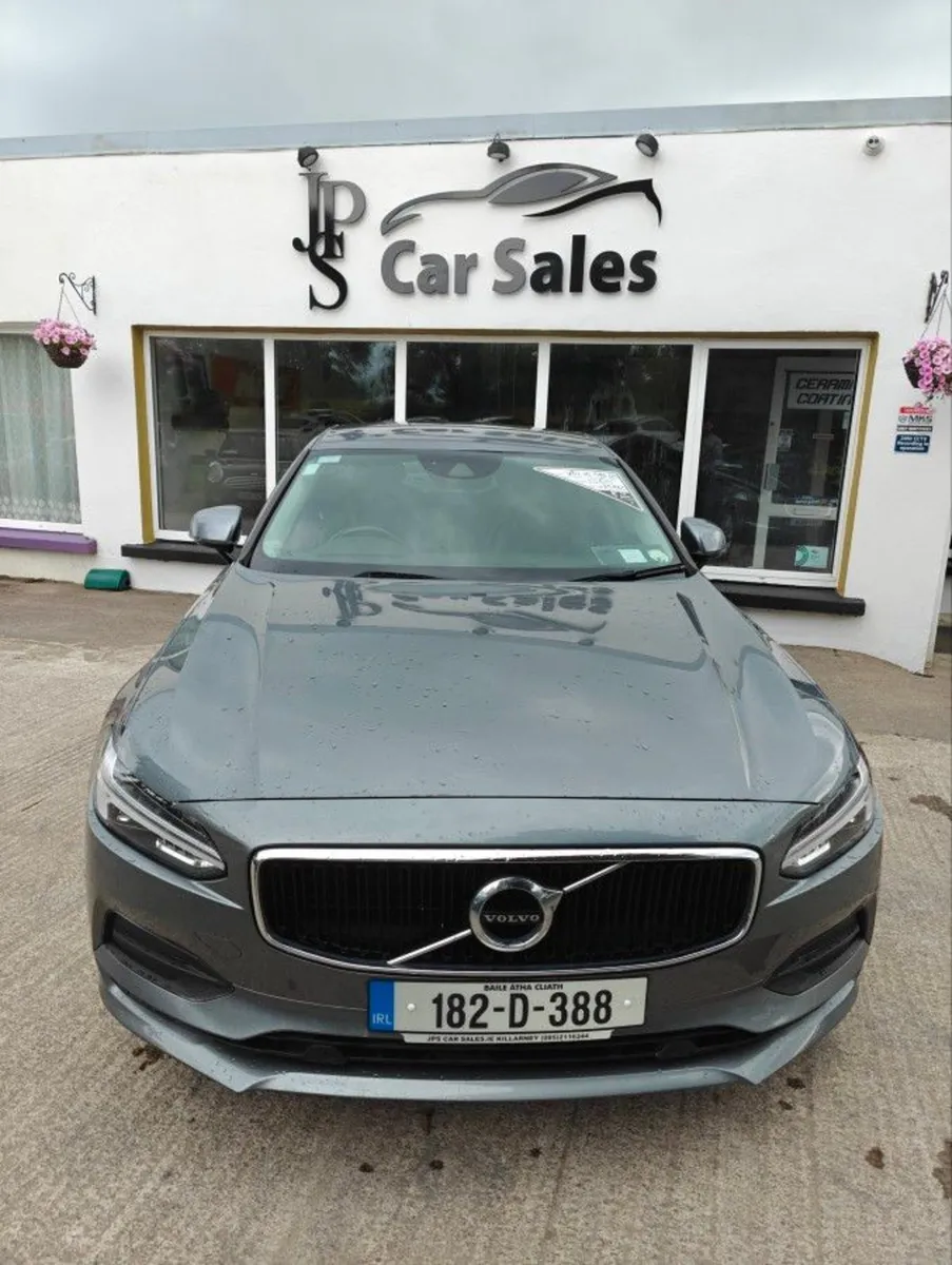 Volvo S90 D3 150hp Momentum Auto - Image 3