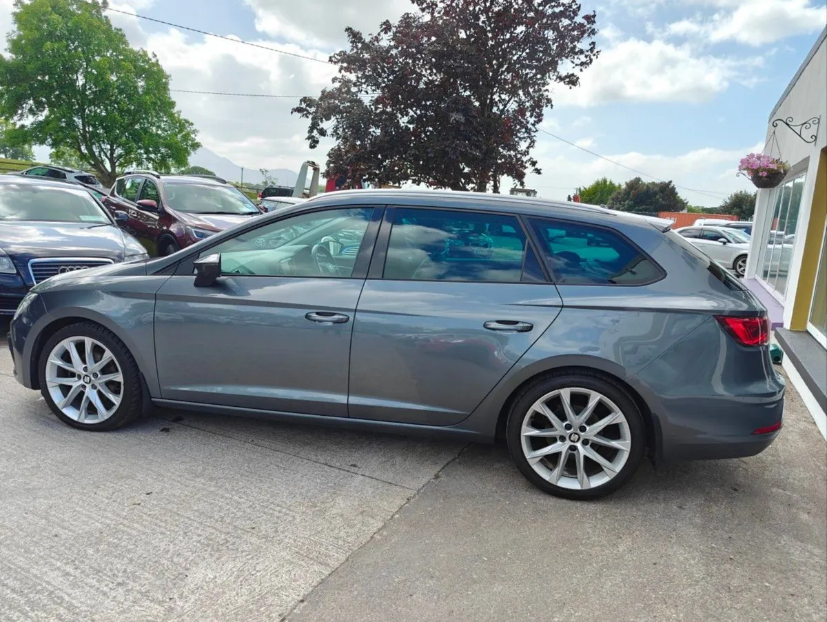 SEAT Leon 2.0tdi 150HP FR Tourer - Image 3