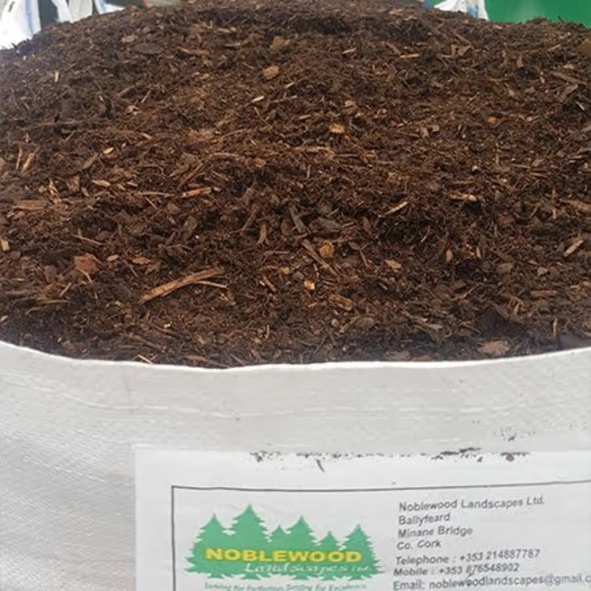 Fine Grade Bark Mulch Bulk Bag - Image 2