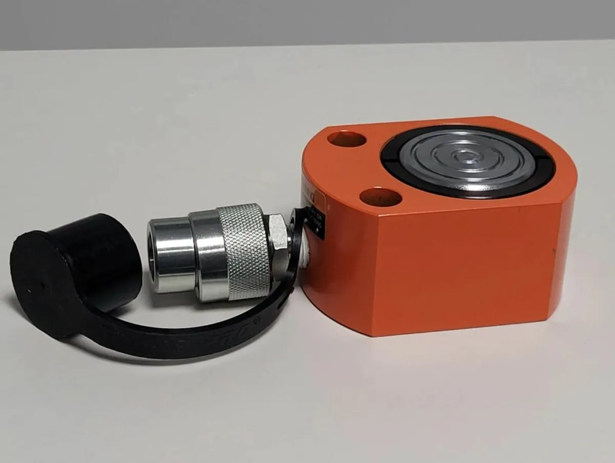 Heavy Duty 20 Ton Hydraulic Cylinder Jack - Image 1