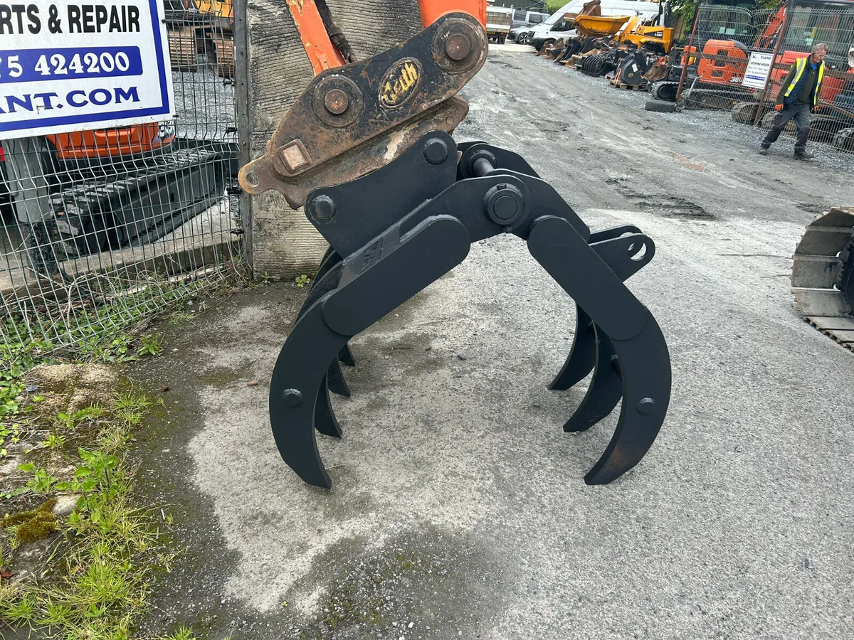 Trojan 13 Ton HD 3/4 leg Mechanical Grapple - Image 2