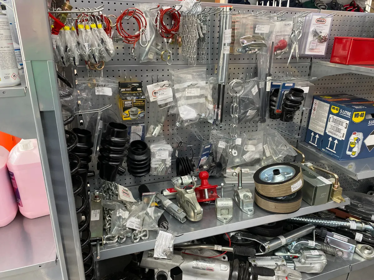 Trailer Parts & Hitches - Image 1