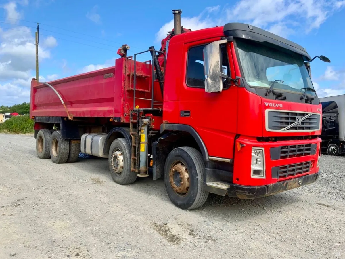 Volvo FH13 8x4 Tipper Tipping Body. ..parts. - Image 2