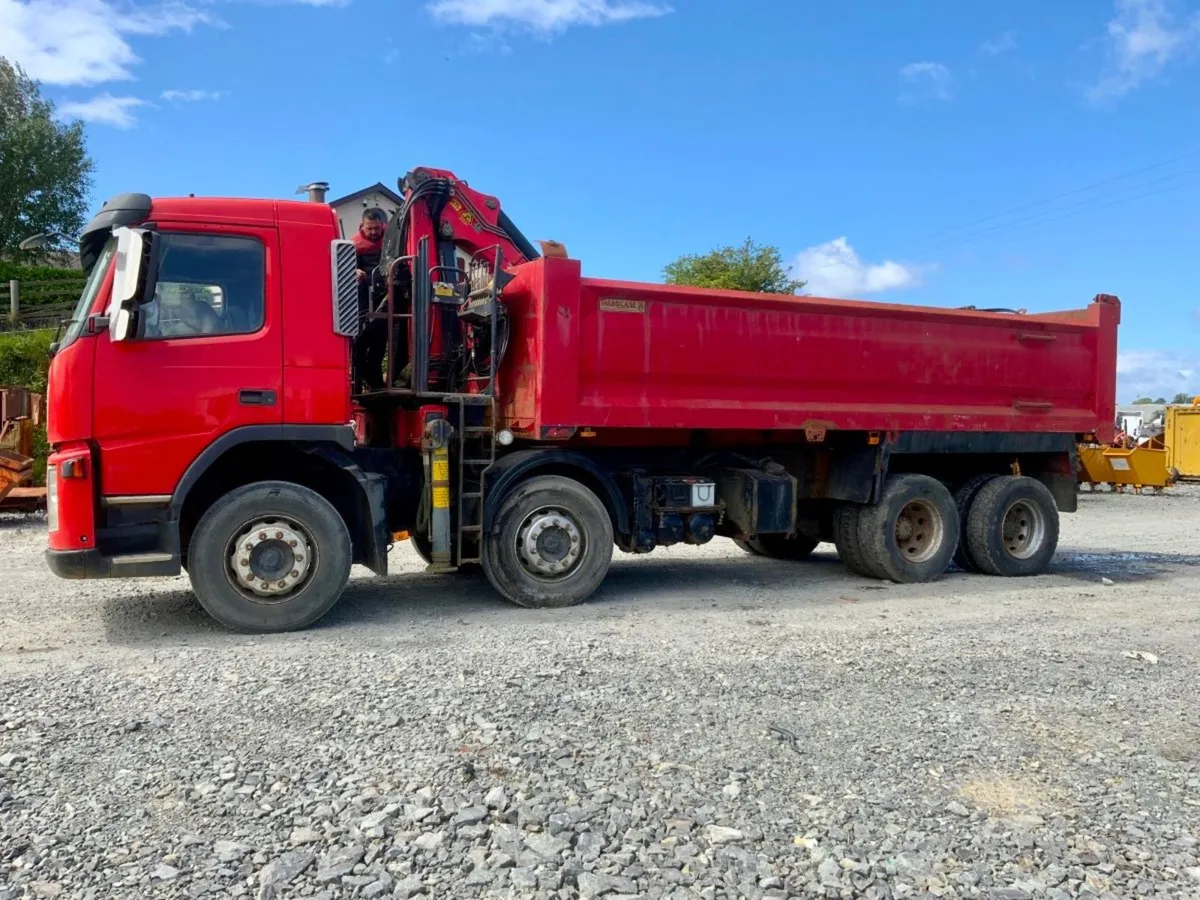 Volvo FH13 8x4 Tipper. Epsilon 120L Clamshell..pa - Image 1