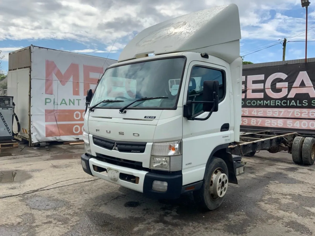2016 MITSUBISHI CANTER 75c      PARTS / SPARES. - Image 2