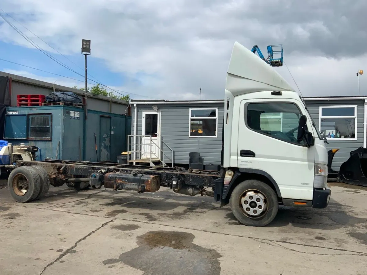 2016 MITSUBISHI CANTER 75c      PARTS / SPARES. - Image 4