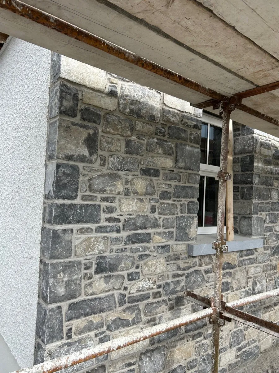 Old Salvage White Limestone Building Stone / Lime - Image 4