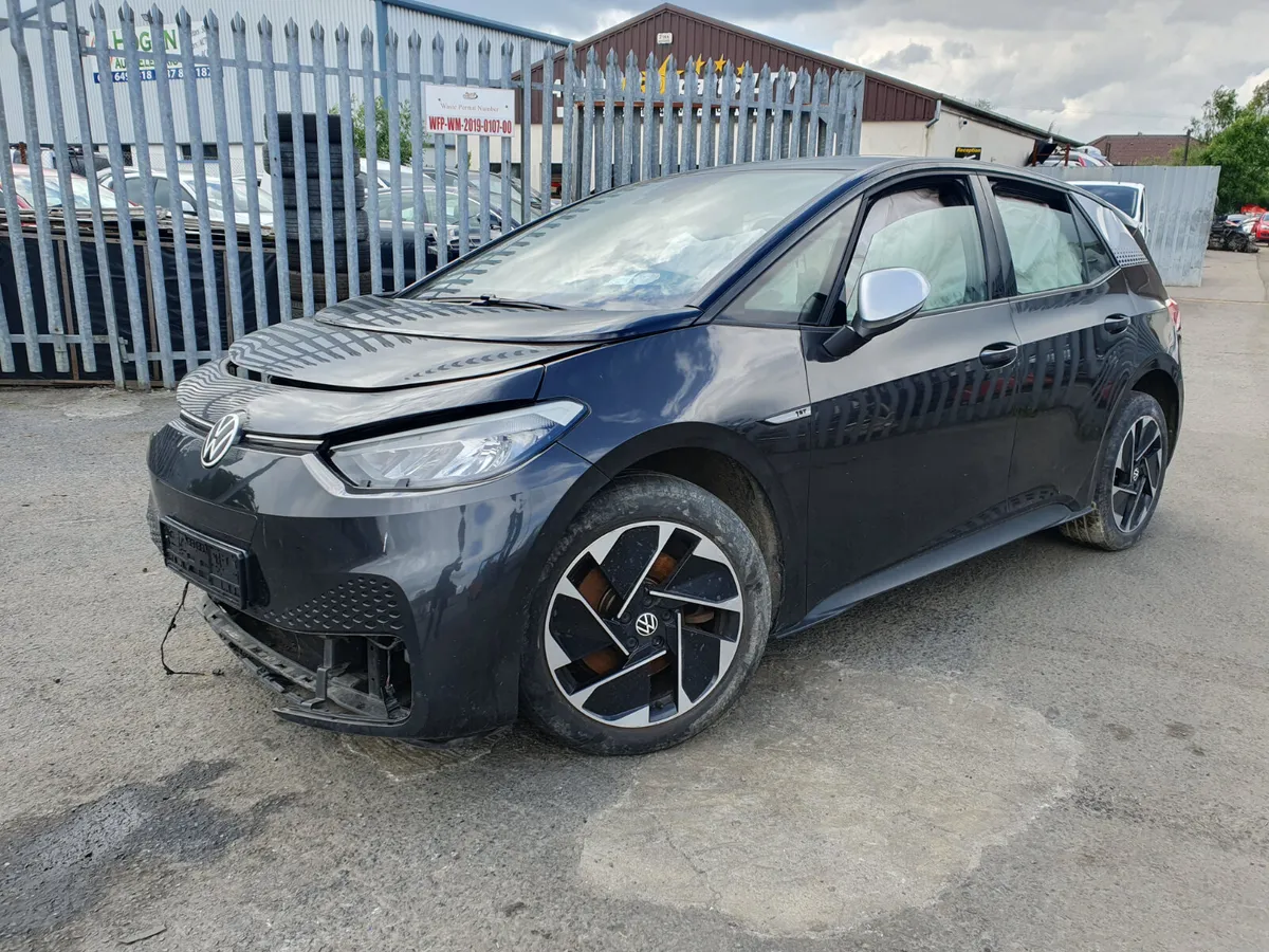 20 VOLKSWAGEN ID.3  PRO 150 KW AUTO FOR BREAKING - Image 1