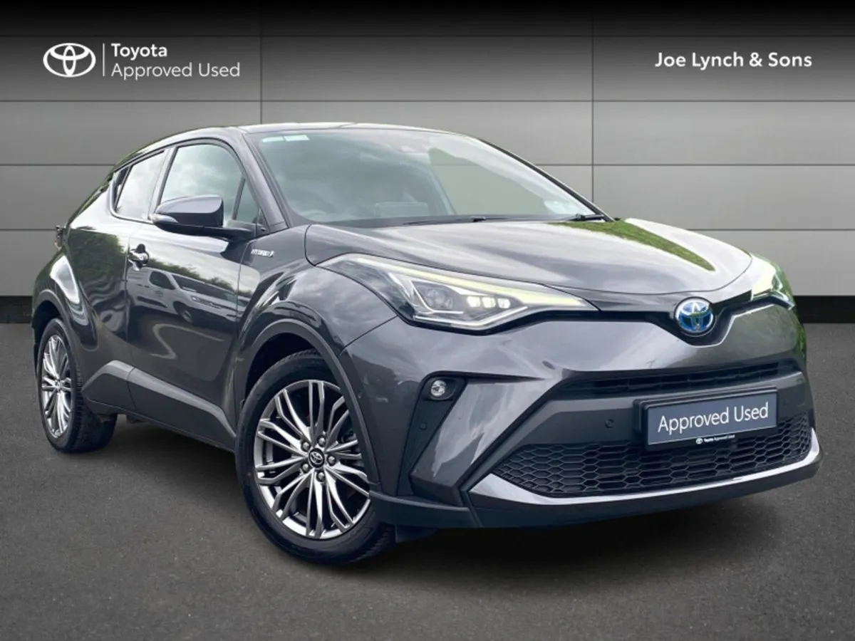 Toyota C-HR C-hr 1.8 Hybrid SOL - Image 1