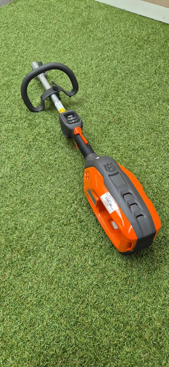 Husqvarna 325iLK Strimmer - Image 1