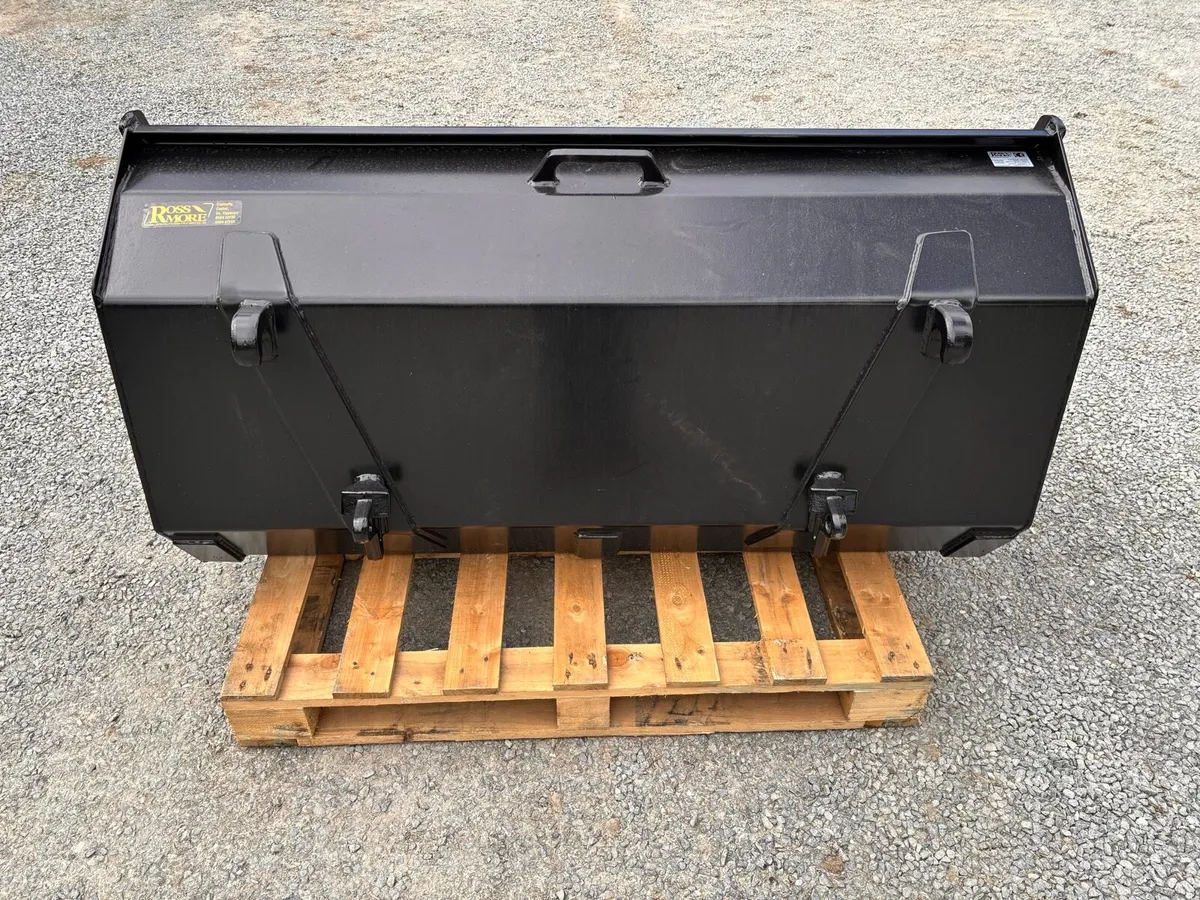 Rossmore buckets 5’ - 6’ - 7 foot in stock - Image 1