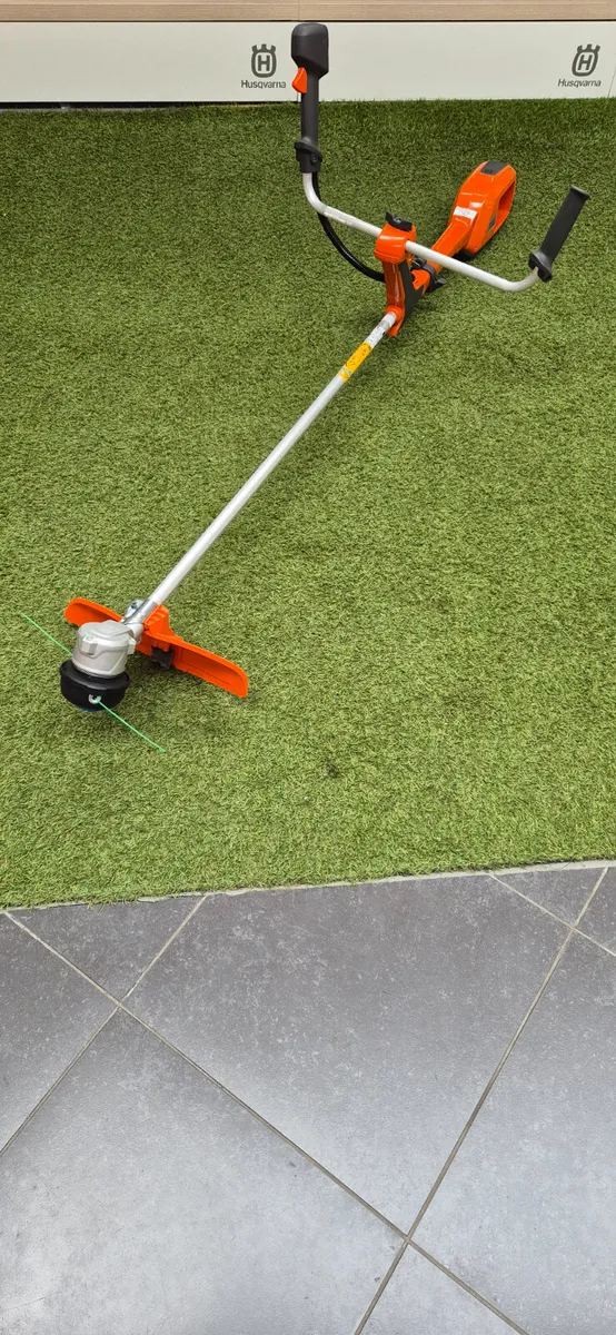 Husqvarna 520iRX Strimmer - Image 3