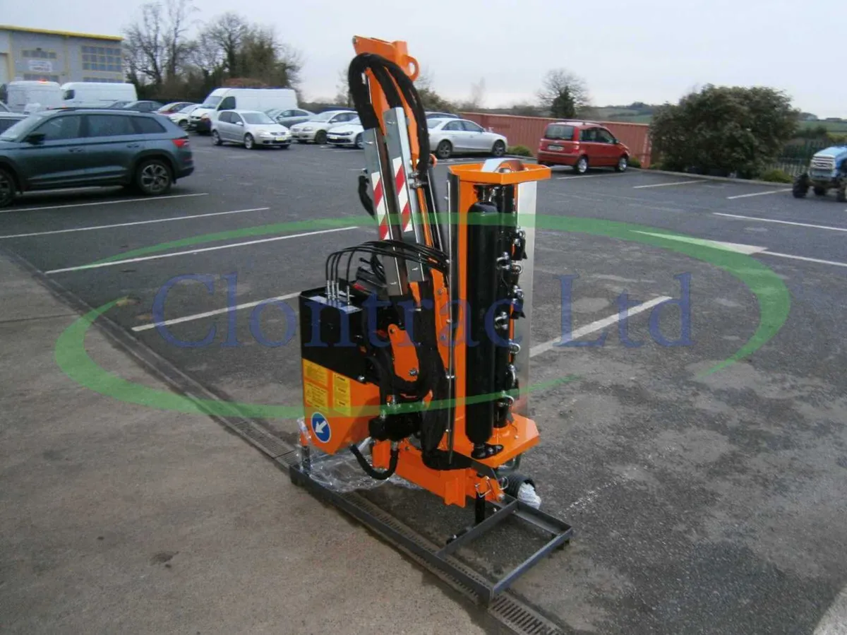 Compact Flail Hedgecutter - Clontrac - Image 2