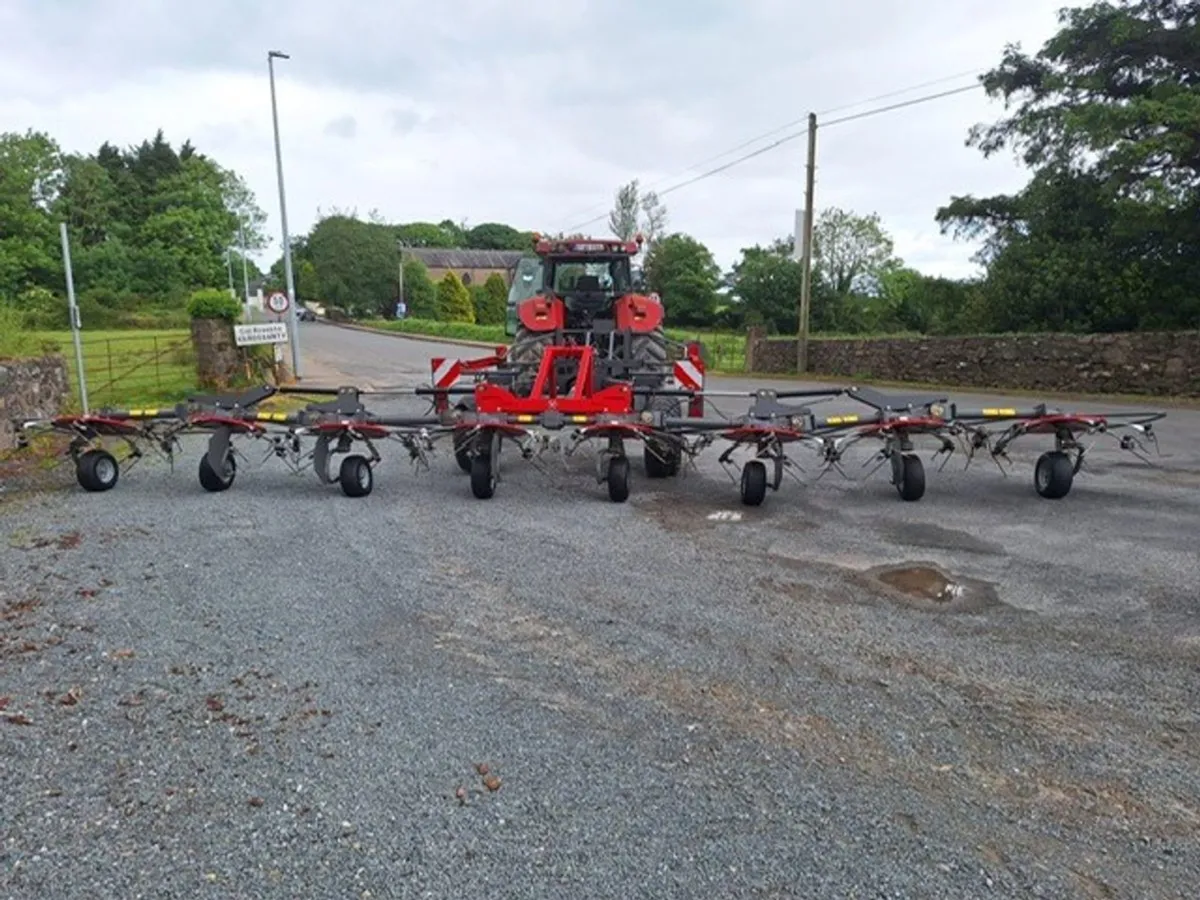 2021 Massey Ferguson TD 1028X Trailed Tedder - Image 4