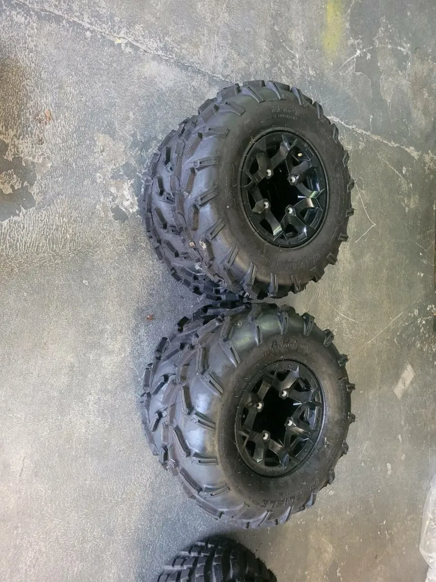 Quad tyres - Image 1