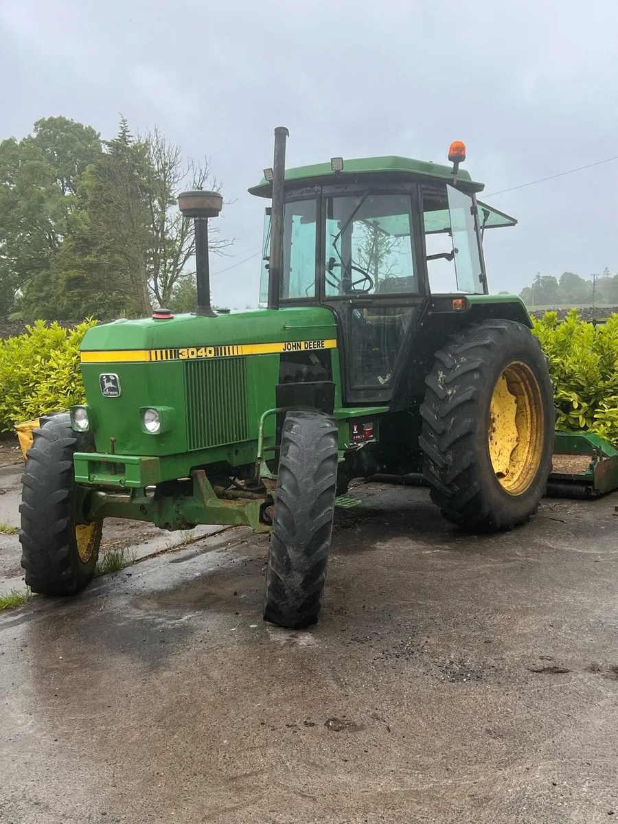 John Deere 3040 - Image 2