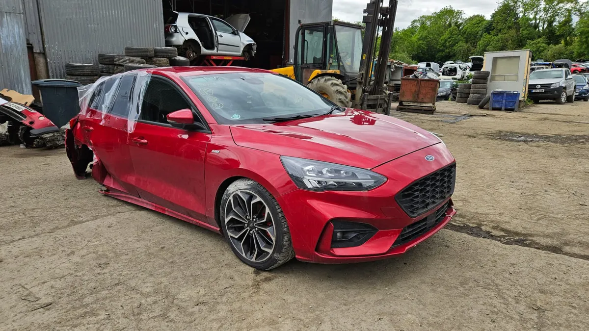 Breaking 2021 Ford focus 1.5 taxi s-line - Image 1