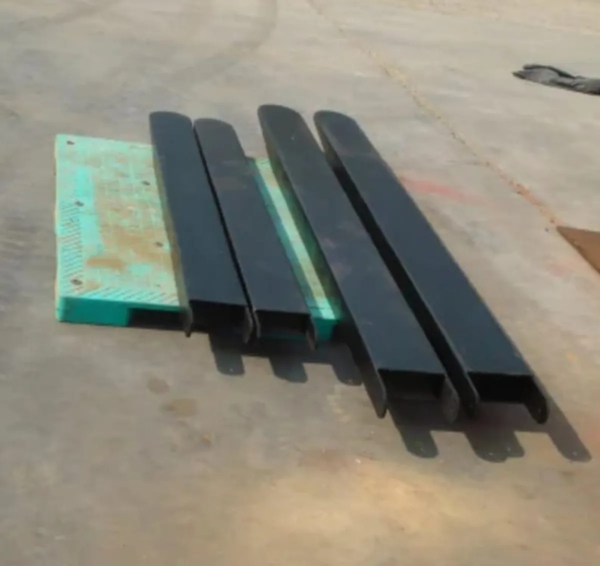 Forks and fork extensions @ Forklift Parts Direct. - Image 3