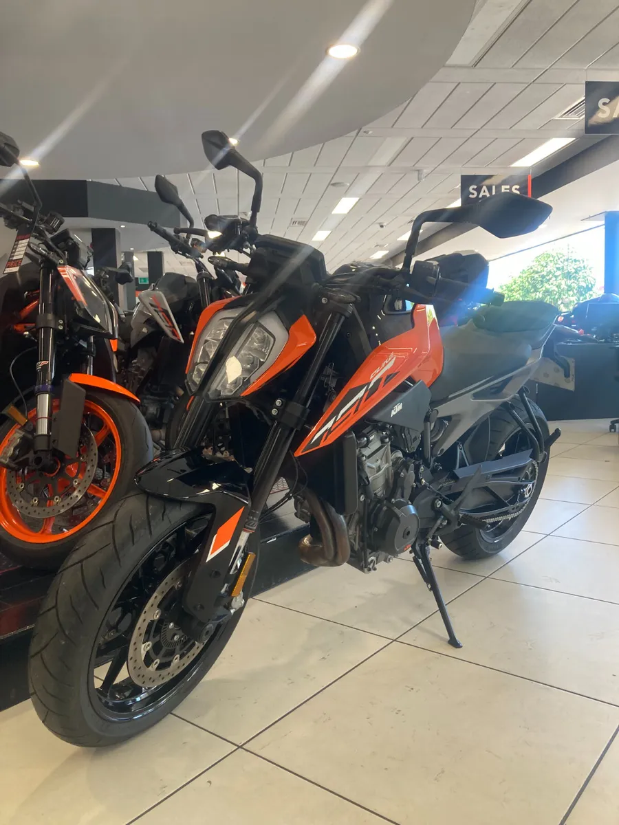 KTM 790 DUKE**Ex Demo**with Tech Pack - Image 2