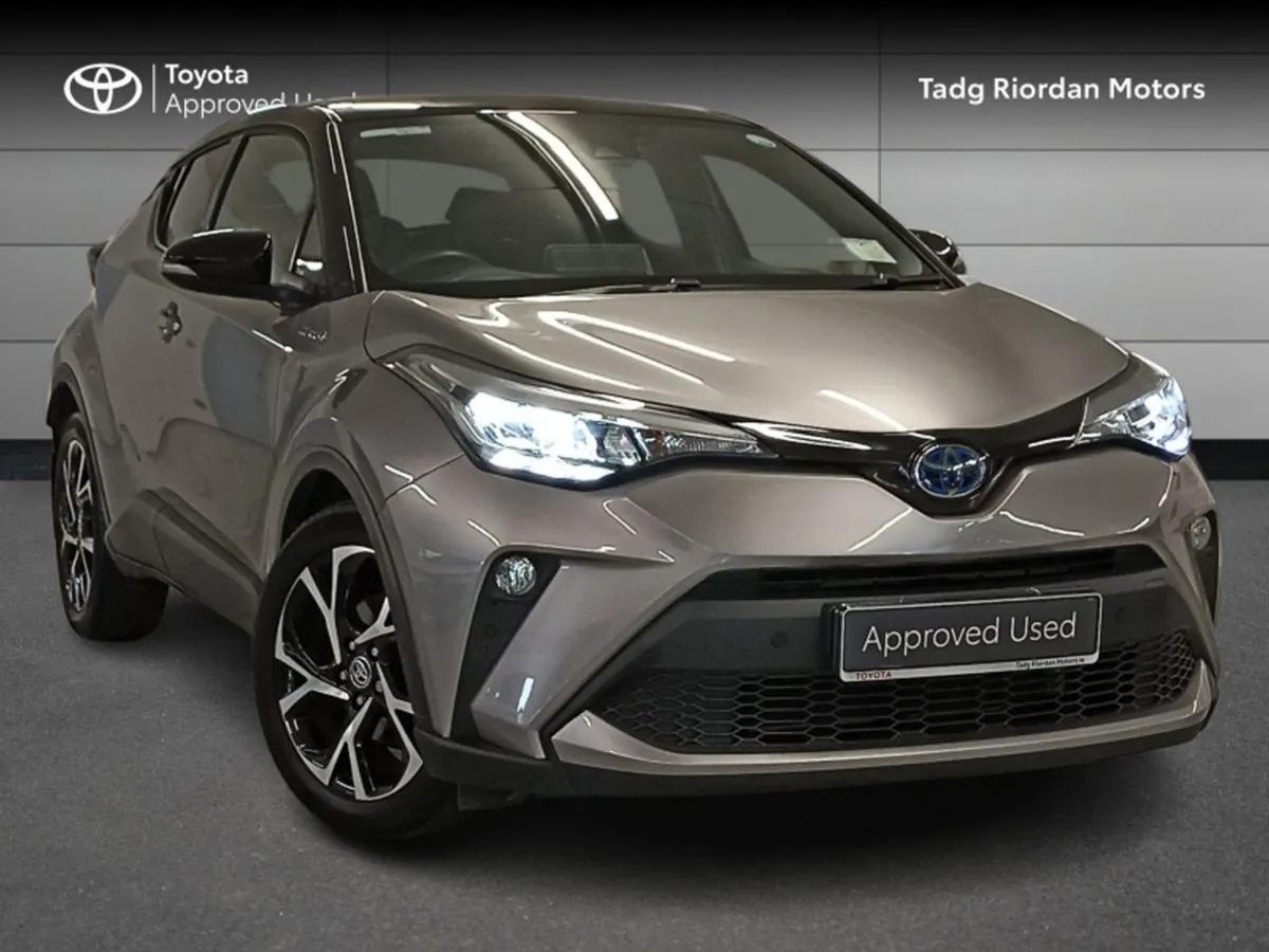 Toyota C-HR 1.8 Hybrid Sport BI- - Image 1