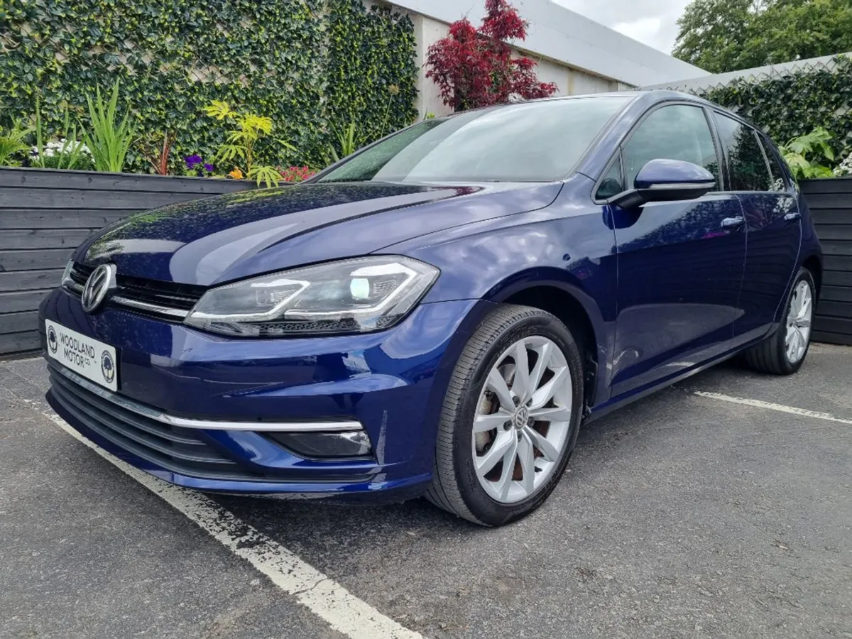 Volkswagen Golf 1.2 TSI Auto Comfortline 5DR / Mi - Image 1