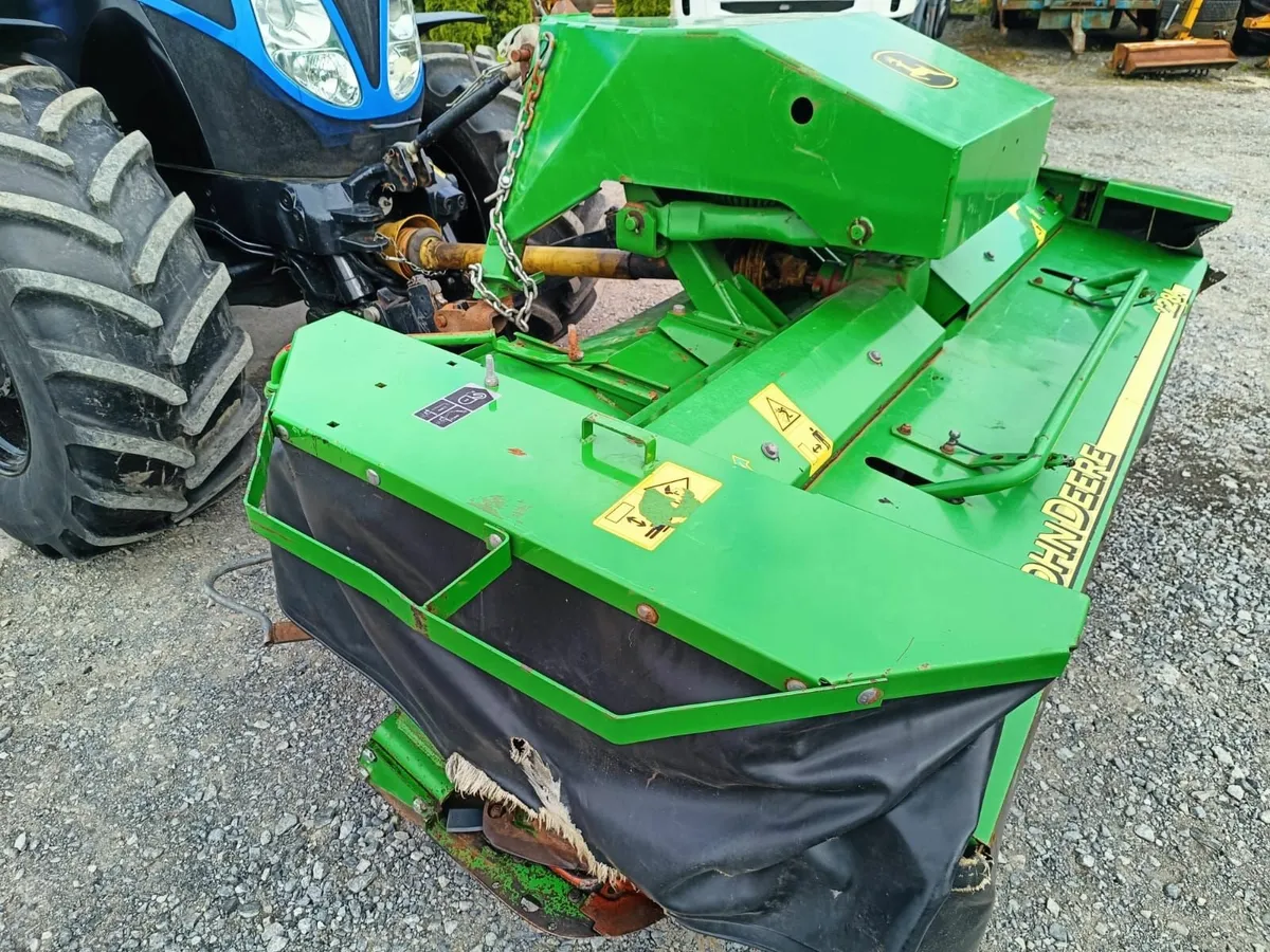 John Deere 228 Front mower conditioner - Image 2