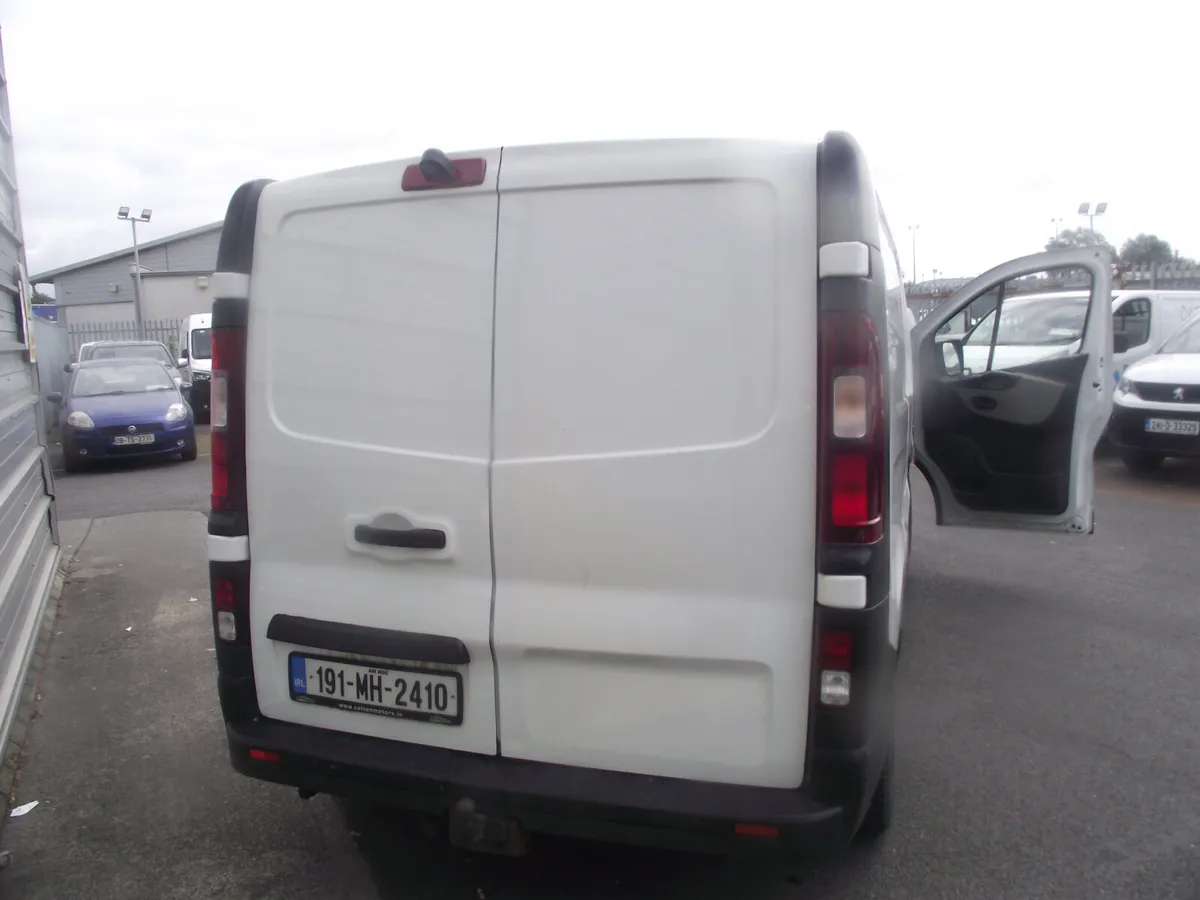 Renault Trafic 2019 LWB 1.6 - Image 4