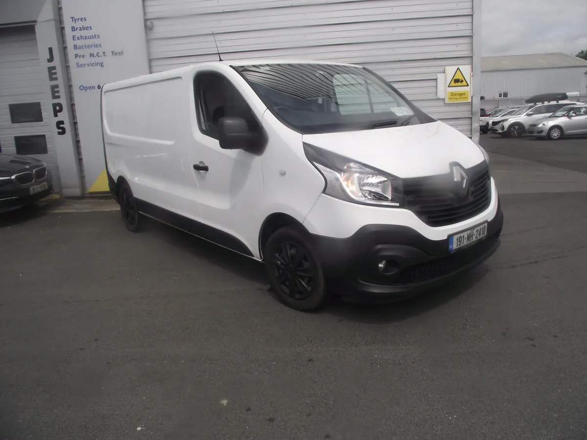 Renault Trafic 2019 LWB 1.6 - Image 2