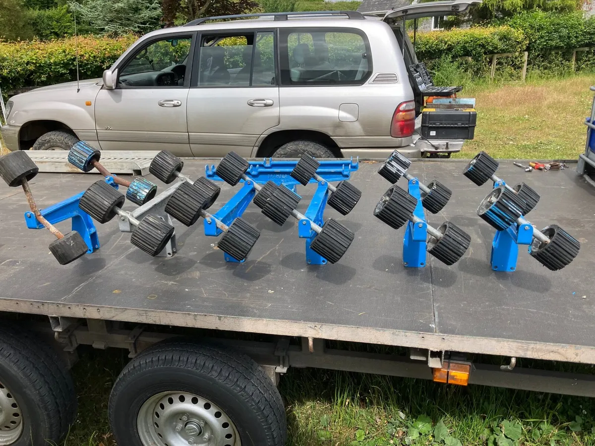 BOAT TRAILER ROLLER SETS WITH MOUNTING BRACKET - Image 4
