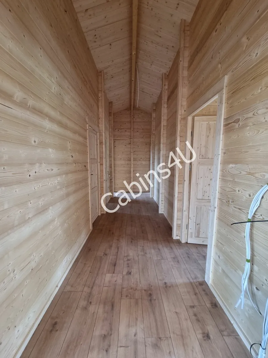 4 bedroom log cabin - Image 2