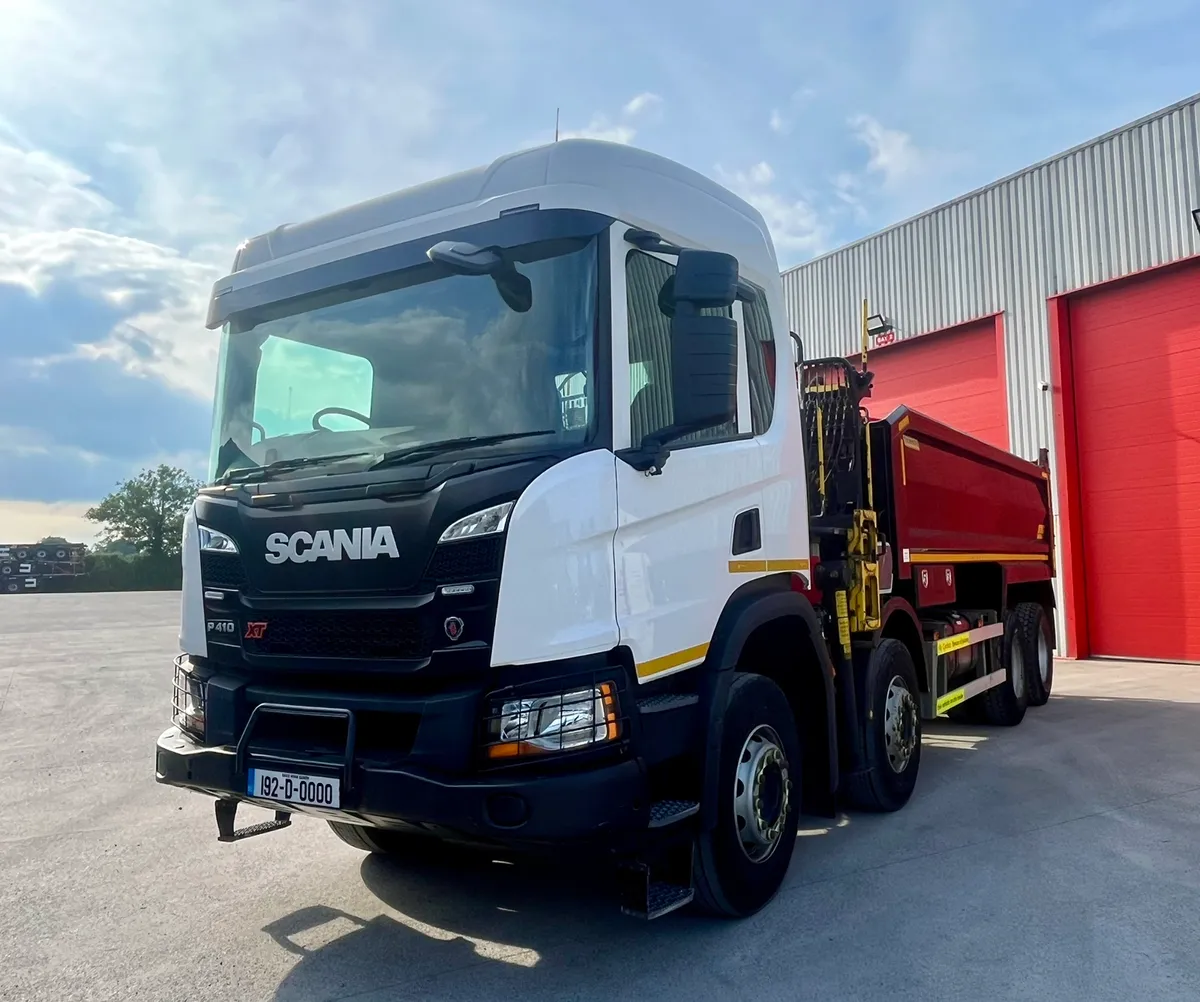 2019 Scania P410 XT 8x4 Thompson Tipper Grab - Image 2