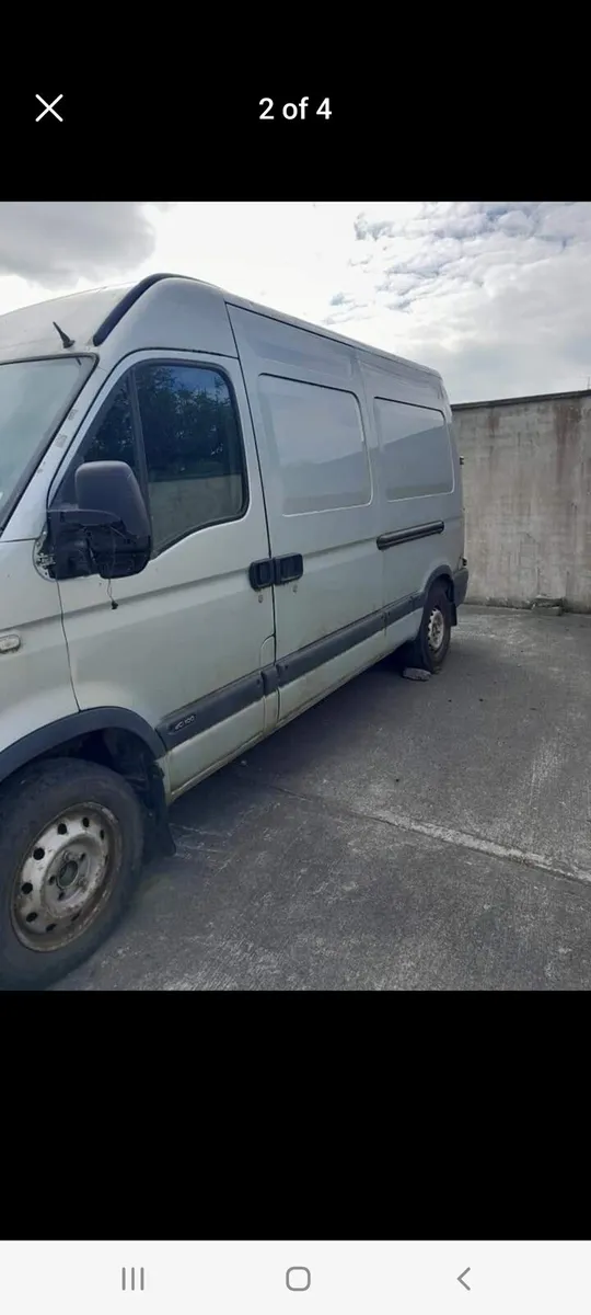 Breaking 07 renault master parts - Image 2