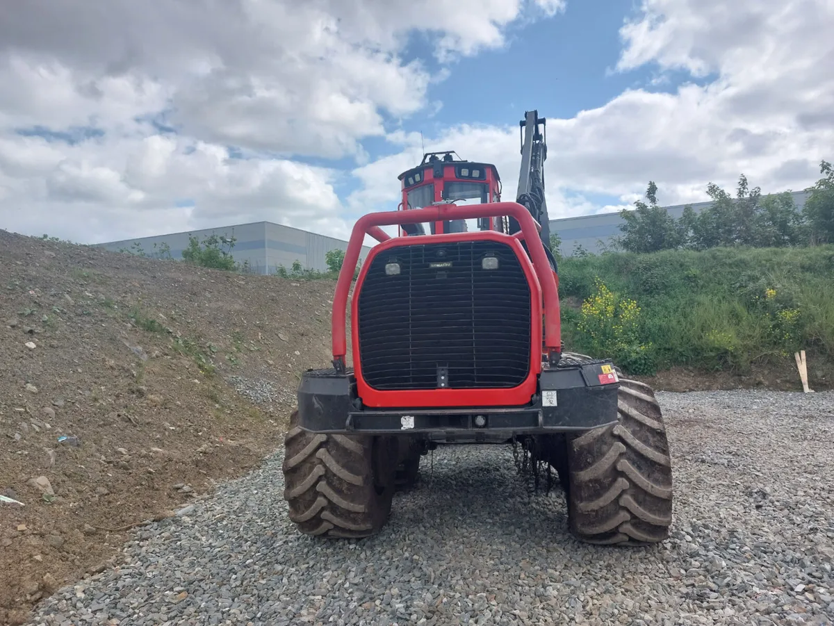 2019 Komatsu 931 XC Timber Harvester - Image 3