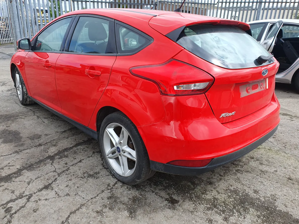 15 FORD FOCUS  1.5 TDCI FOR BREAKING - Image 3