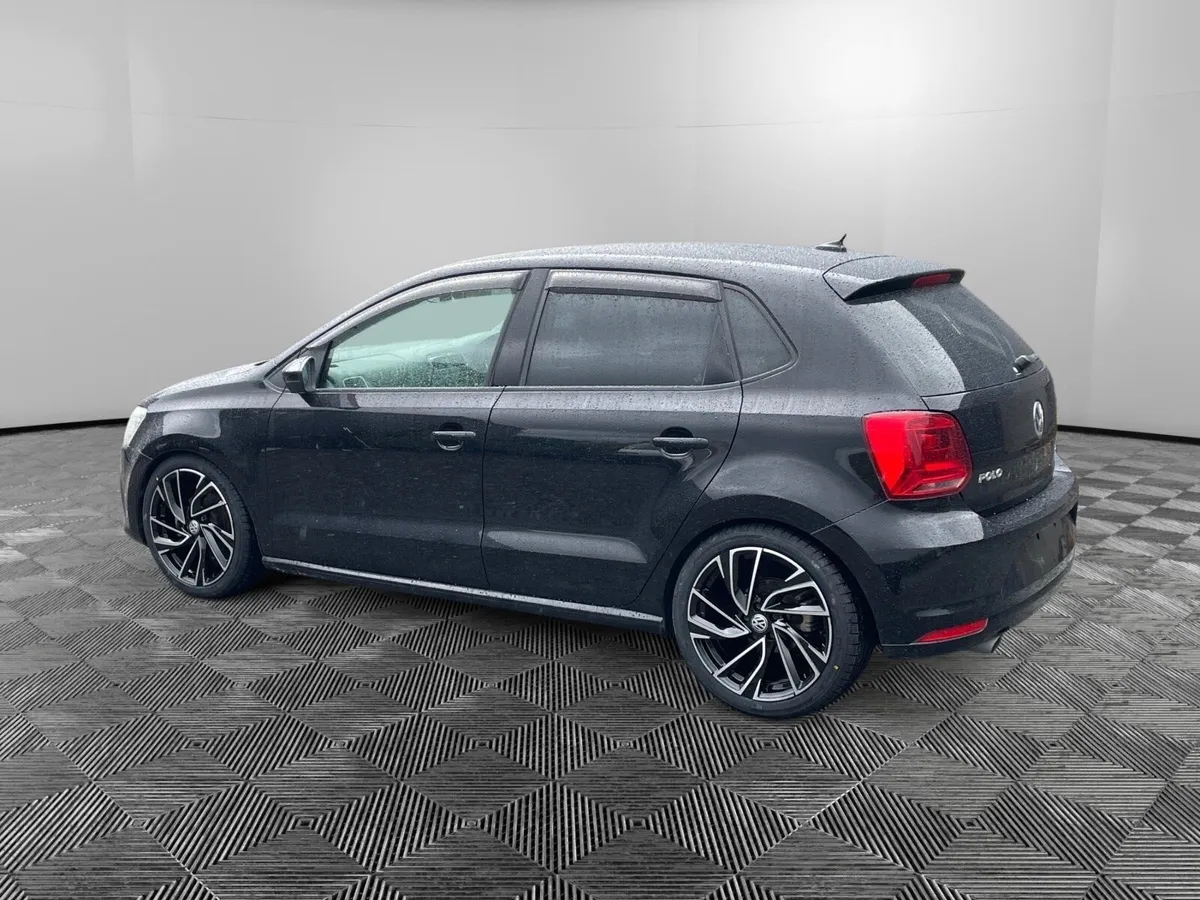 VW Polo 1.2 Low KM  2015 - Image 3