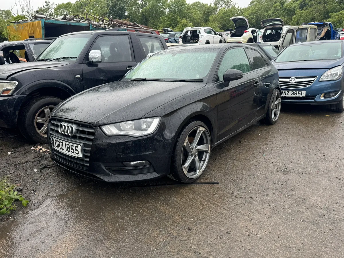 Breaking 2015 Audi a3 1.6 tdi - Image 1