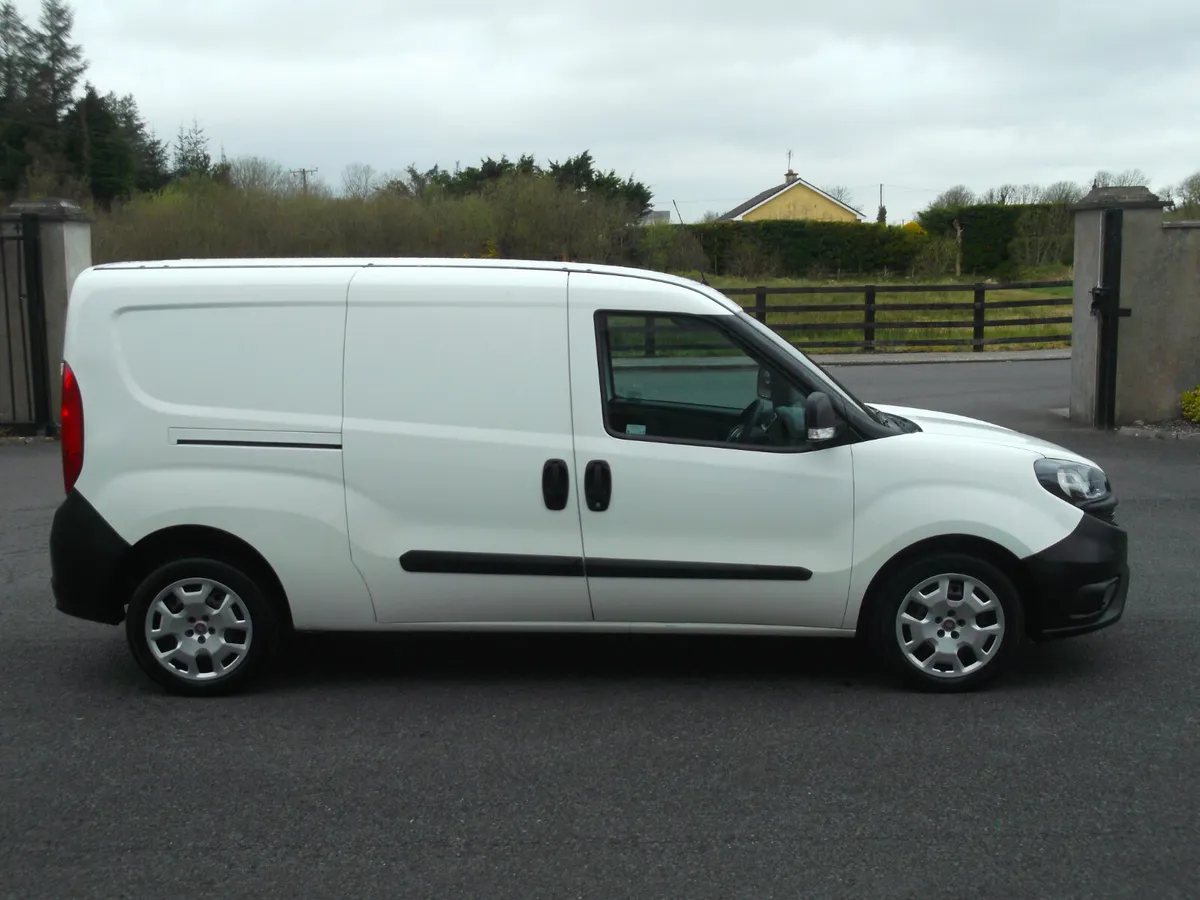 Fiat Doblo 2019 - Image 2