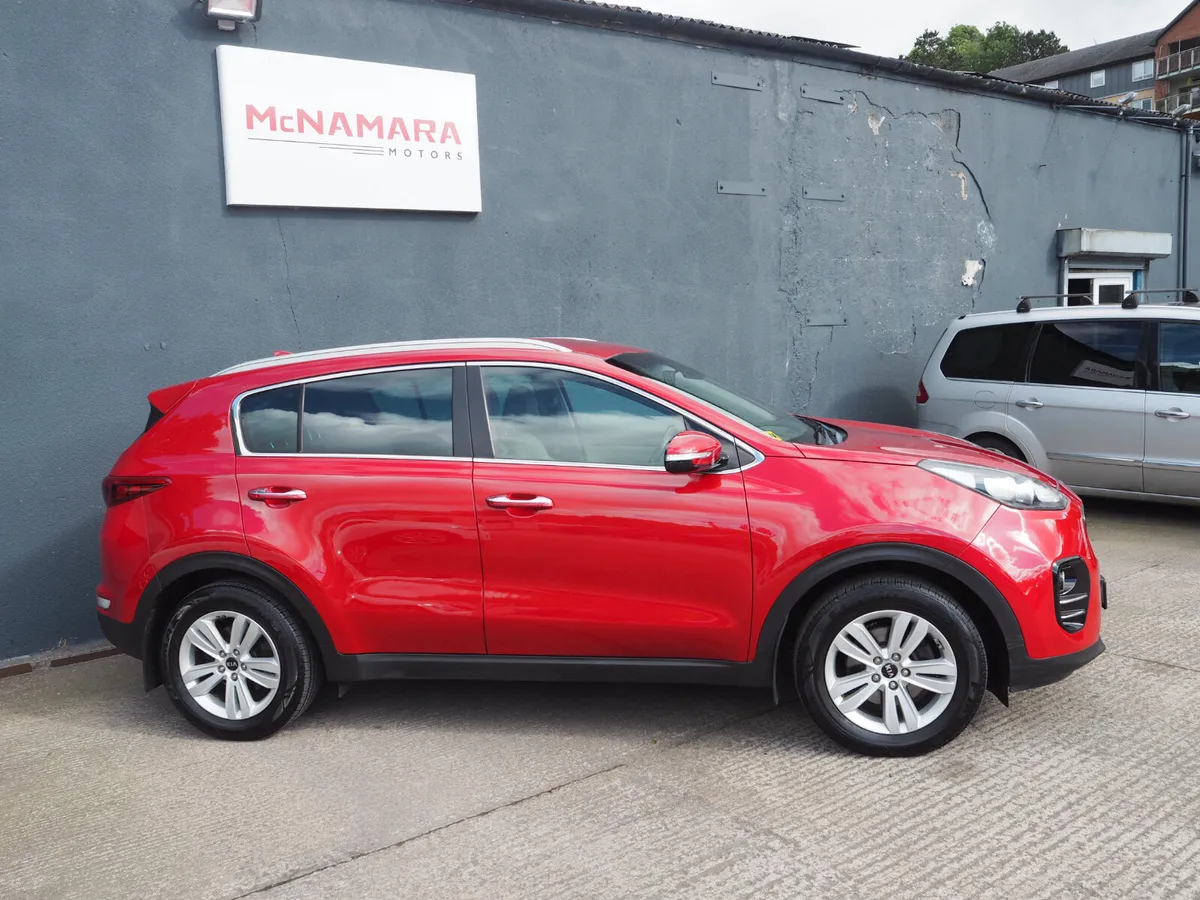 Kia Sportage Platinum 1 Owner Huge Spec! - Image 2