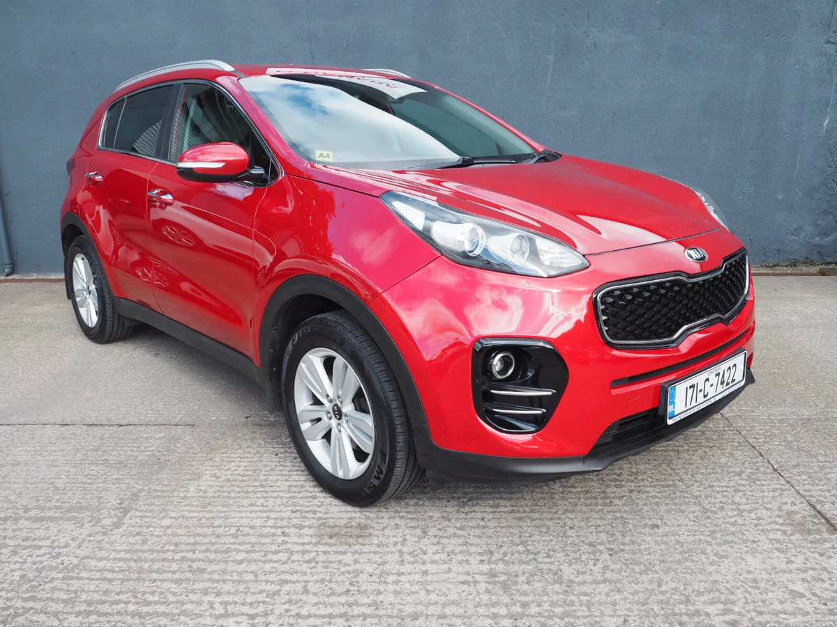 Kia Sportage Platinum 1 Owner Huge Spec! - Image 3