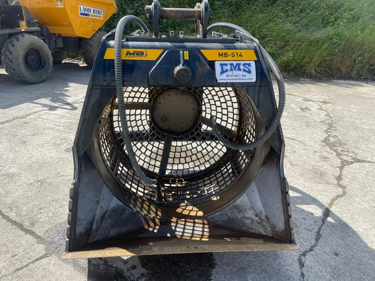 2021 MBS-14 Screening Bucket for Excavators - Image 1