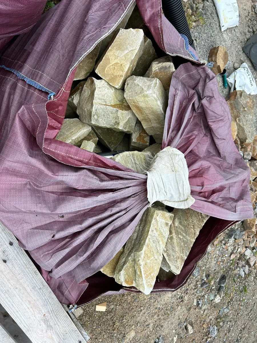 11 bags of McMonagle stone silver and gold quartz - Image 3