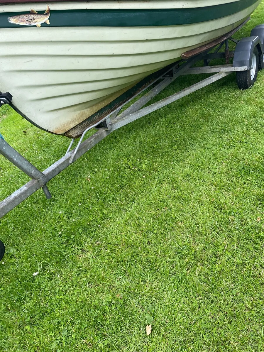 19 ft sheelin lake boat and 4wheel trailer for sale in Co. Westmeath
