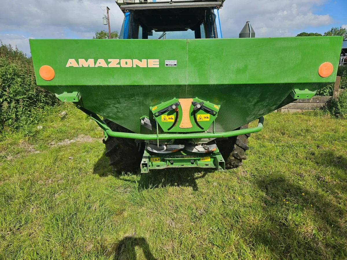 Amazon Fertilizer spreader for sale in Co. Meath for €1,234 on DoneDeal
